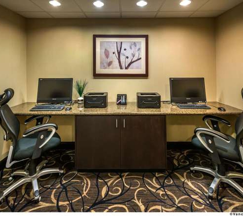 Hampton Inn & Suites Reno - Reno, NV