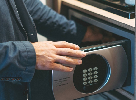 Duncombe Denis Locksmiths - Portsmith, QLD