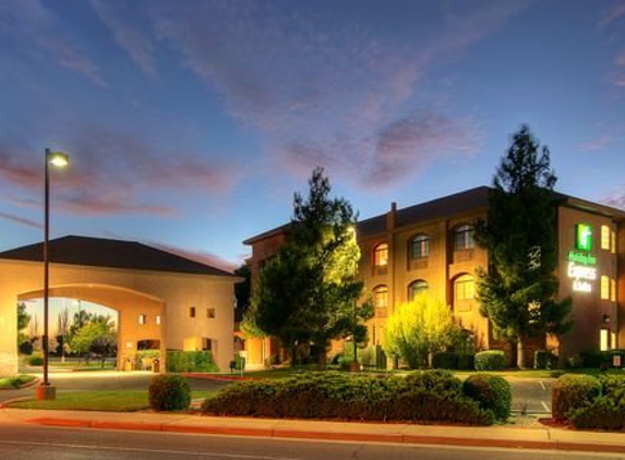 Holiday Inn Express & Suites Roswell, an IHG Hotel - Roswell, NM