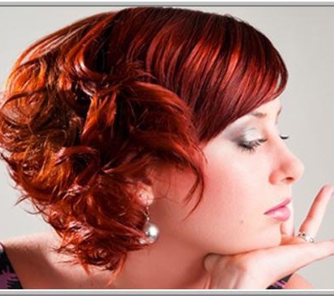 Warrenton Plaza Hair Design - Warrenton, VA