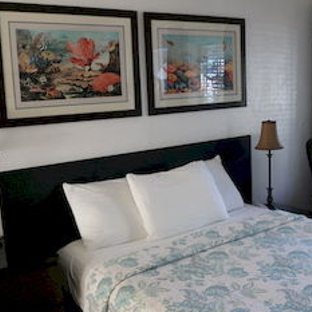 Breakaway Inn - Lauderdale By The Sea, FL