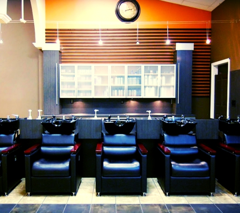 High Tech Salon & Spa - Verona, VA