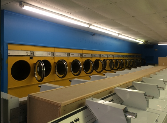 39th St Coin Laundry & Dry Cleaners - Lighthouse Point, FL