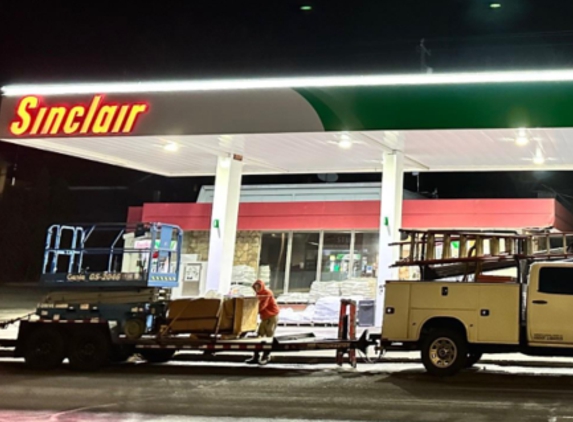 Sinclair Gas Station - Davenport, WA