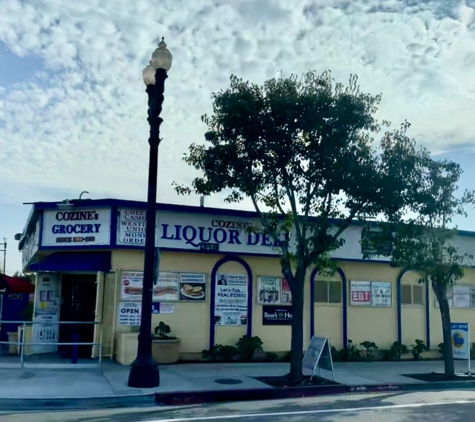 Cozines Groceries - National City, CA. Nov 2021