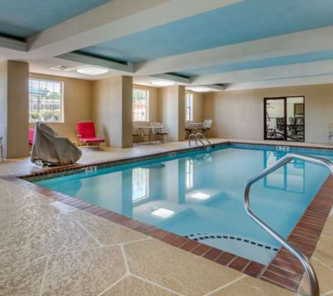 Comfort Inn & Suites - North Little Rock, AR
