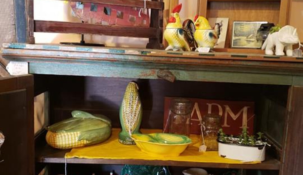 Junked Up At Grape Vine Antiques - Amana, IA