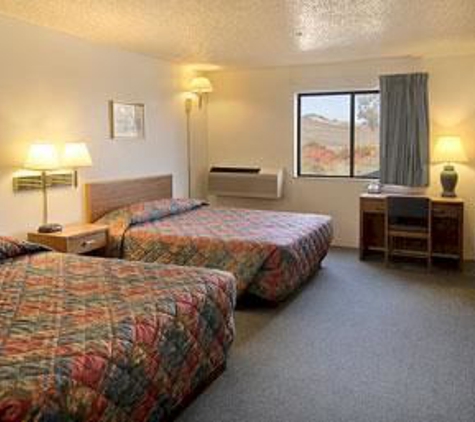 Super 8 by Wyndham Vacaville - Vacaville, CA