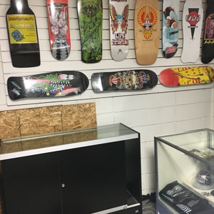 San Clemente Surfboard Rentals - San Clemente, CA. 369SURF Skateboards