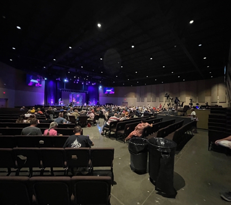 Vineyard Church - Kansas City, MO