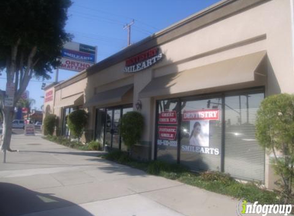 SmileArts Dentistry - Granada Hills, CA