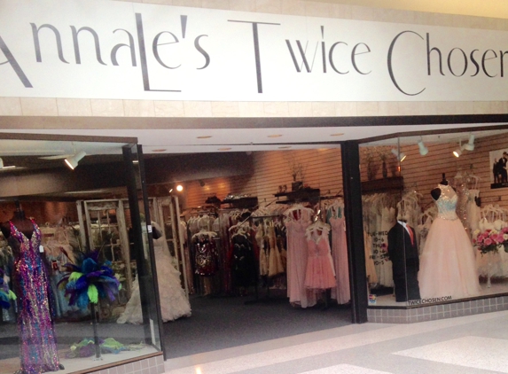 Annale's Twice Chosen Bridal Consignment - Evansville, IN