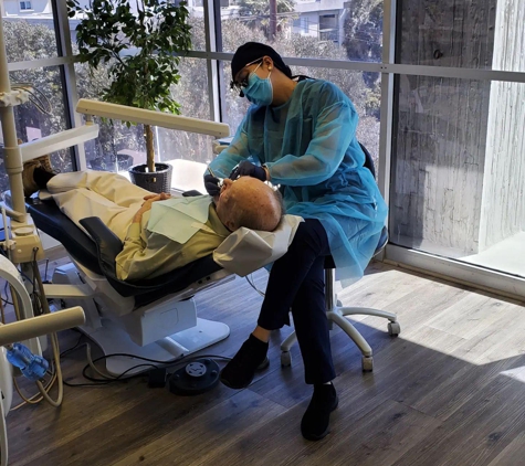 DNA Dental Studio Glendale - Glendale, CA