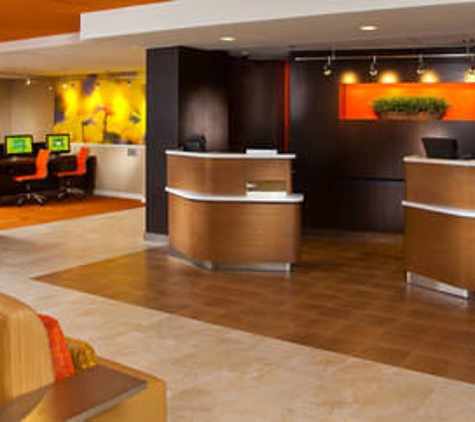 Courtyard by Marriott - Memphis, TN