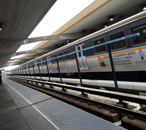 MARTA Station-Hamilton E Holmes - Atlanta, GA