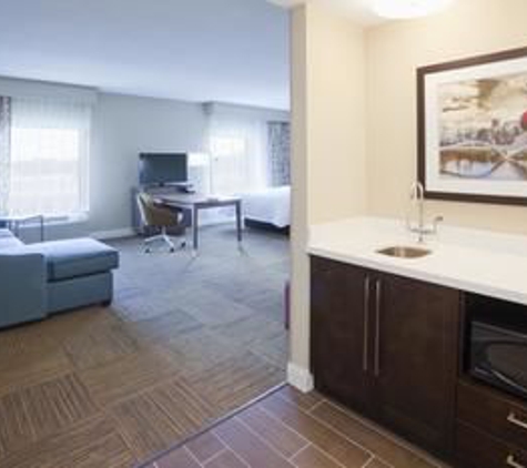 Hampton Inn Minneapolis-Roseville - Roseville, MN