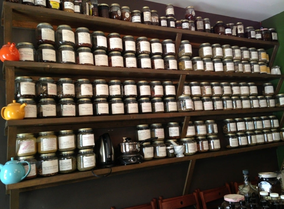 Sacred Vibes Apothecary - Brooklyn, NY