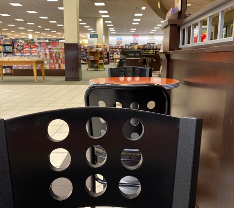 Barnes & Noble Booksellers - Bolingbrook, IL