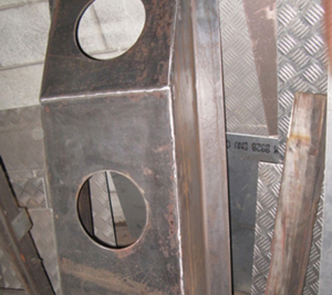 B & B Hazell Sheetmetal Works Pty Ltd - Mackay, QLD