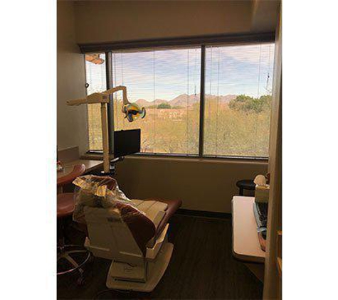 Ivana Feng Lee, DDS - Tustin, CA