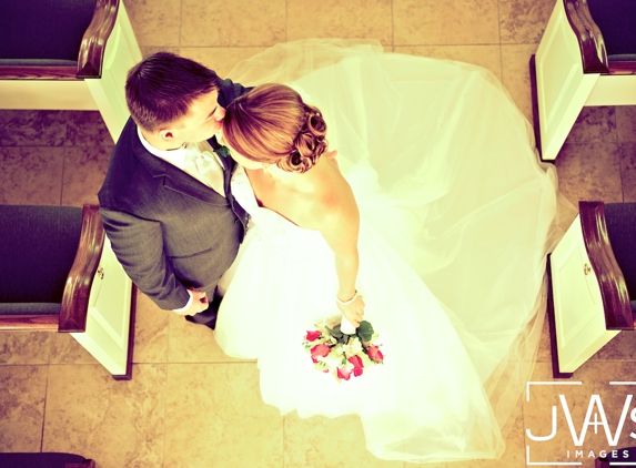 JWS Images - Wedding, Engagement, Bridal & Lifestyle Photography