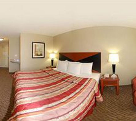 Sleep Inn & Suites Airport - Milwaukee, WI