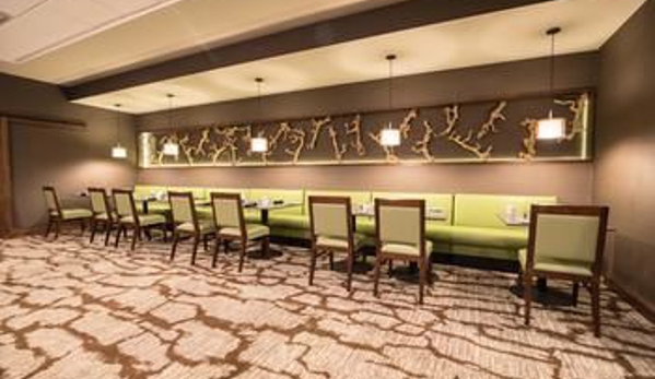 DoubleTree by Hilton Hotel Cleveland - Westlake - Westlake, OH