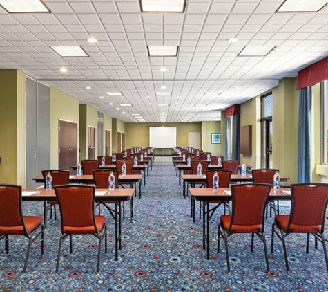 Holiday Inn Express - Akron, OH