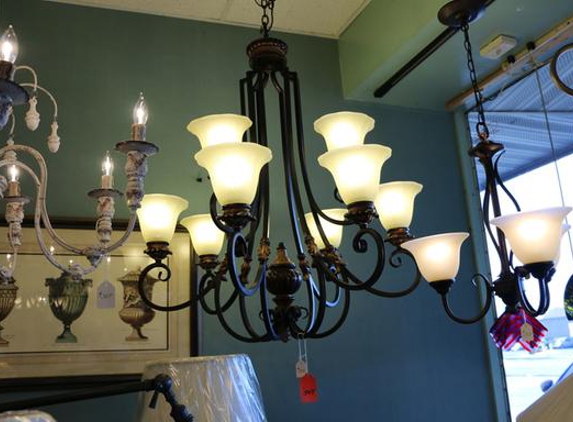 Discount Lighting Outlet - Wethersfield, CT