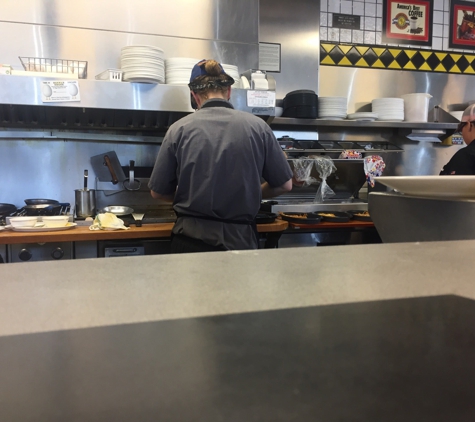 Waffle House - Columbia, MO