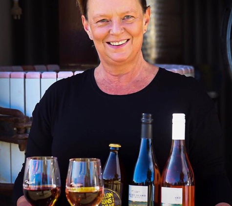 Bruny Island Premium Wines - Lunawanna, TAS
