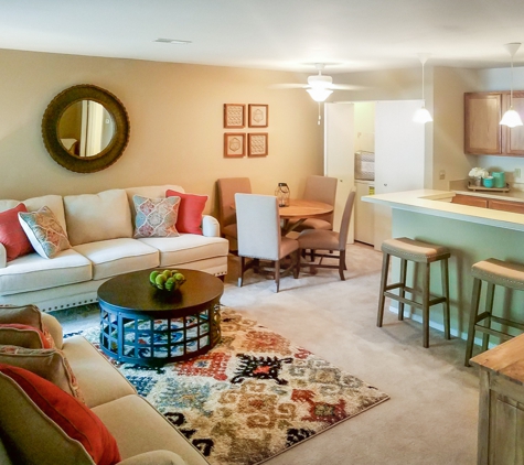 Hunter's Ridge Apartments - Saint Louis, MO