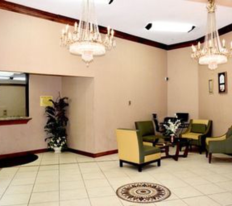 Super 8 by Wyndham Homewood Birmingham Area - Homewood, AL