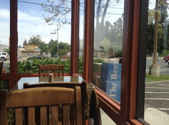 Madison Station Cafe - Sacramento, CA