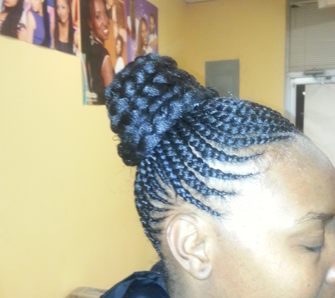 Anas African Hair Brading - Monroe, GA