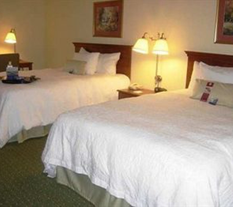 Hampton Inn & Suites Houston-Cypress Station - Houston, TX