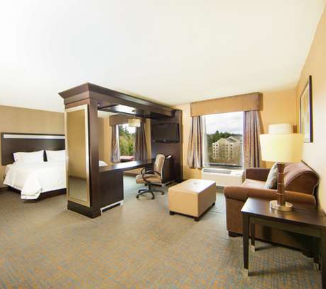 Hampton Inn & Suites Tacoma/Puyallup - Puyallup, WA