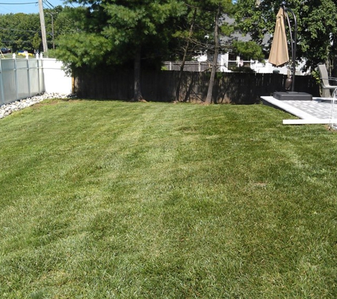 Rick's Residential & Commercial Lawn Care Service - Lansdale, PA