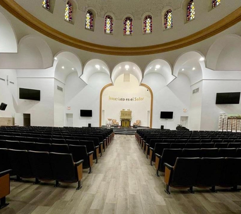 Iglesia Universal - Chicago, IL