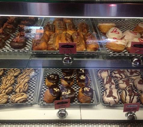 Glam Doll Donuts - Minneapolis, MN