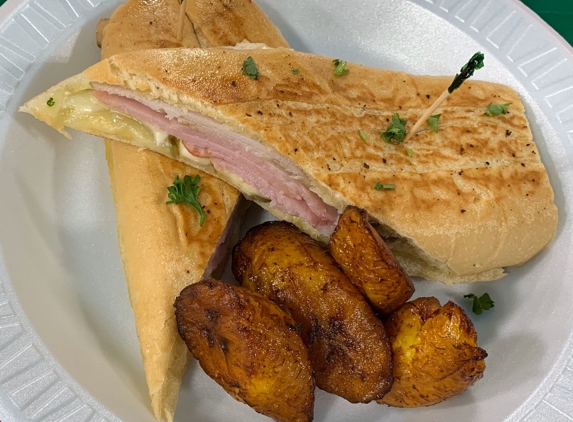 Cedeno's Cuban Cafe - Pompano Beach, FL