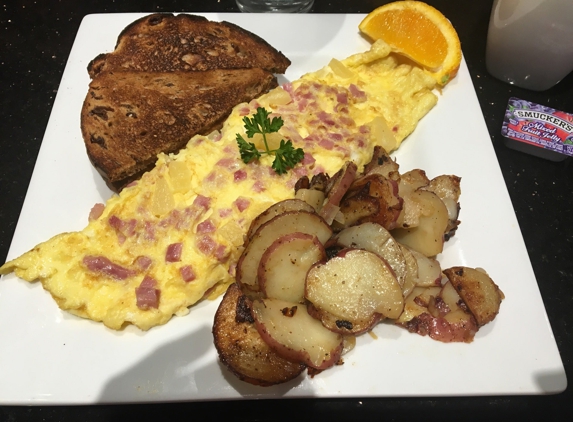 Keke's Breakfast Cafe - Tampa, FL