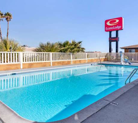 Econo Lodge - Barstow, CA