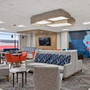 Holiday Inn Express & Suites Chicago West - Oak Park by IHG - Hotels