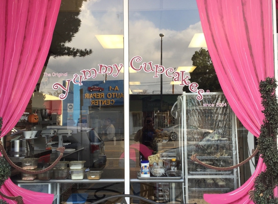 Yummy Cupcakes - Burbank, CA