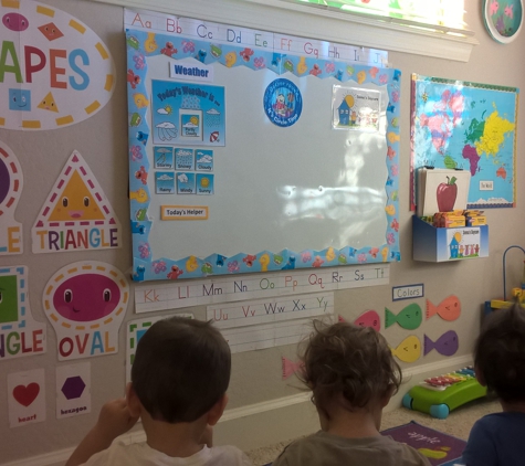 Donna's Daycare - Avondale, AZ. Circle Time