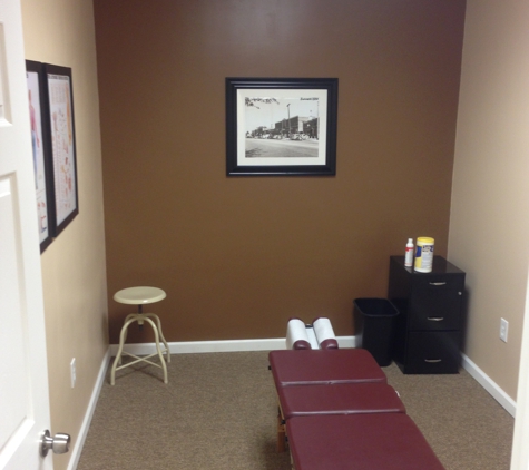 Infield Chiropractic Clinic - Euclid, OH