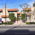 Canoga Courtyard Apartments