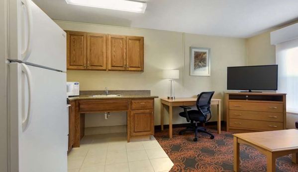 Best Western Plus Waco North - Bellmead, TX