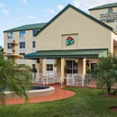 Country Inns & Suites - Hotels